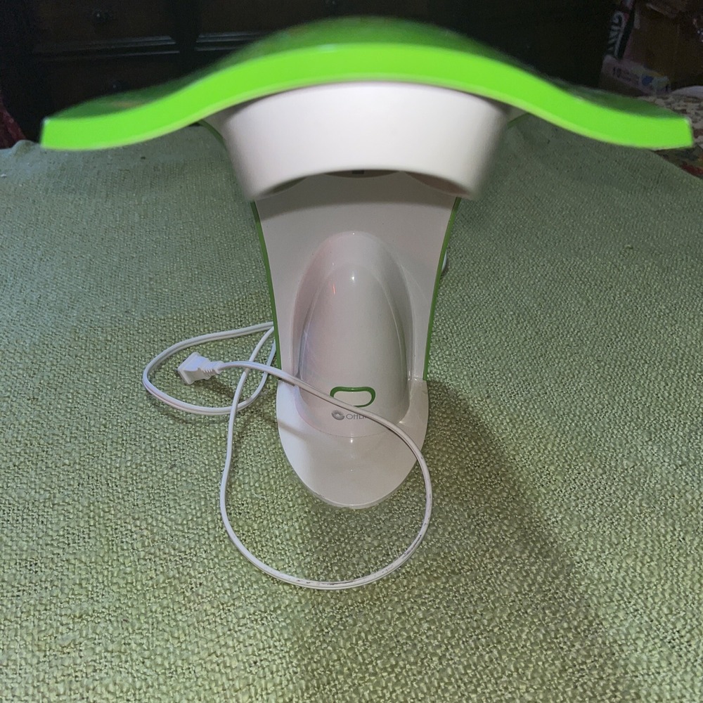 ott light desk‎ lamp, Crafting , Reading ,green , Model Gx8026